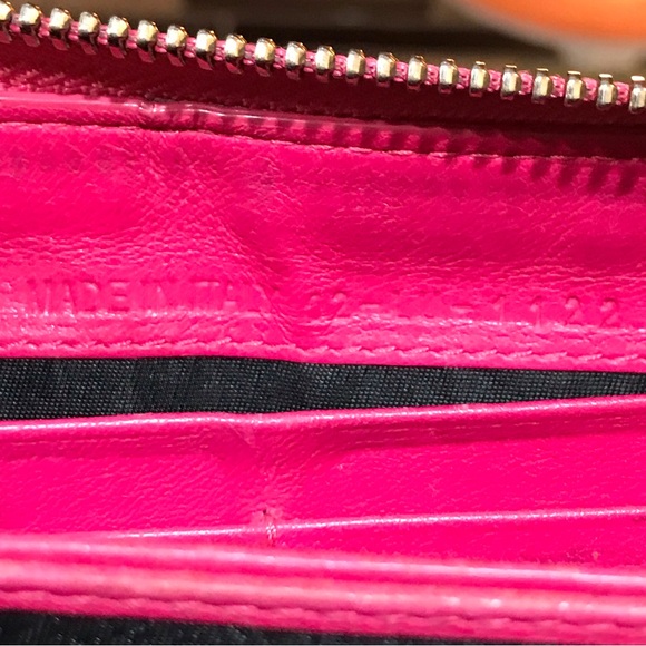 DIOR Cannage Patent Leather Zip Around Wallet 😍❤️🔥🔥 - Picture 7 of 17